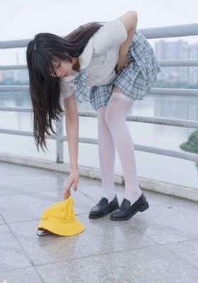 免费看美女下部隐私_4K电影在线看