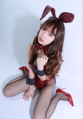 西方油画图片人物_国产剧动漫免费观看